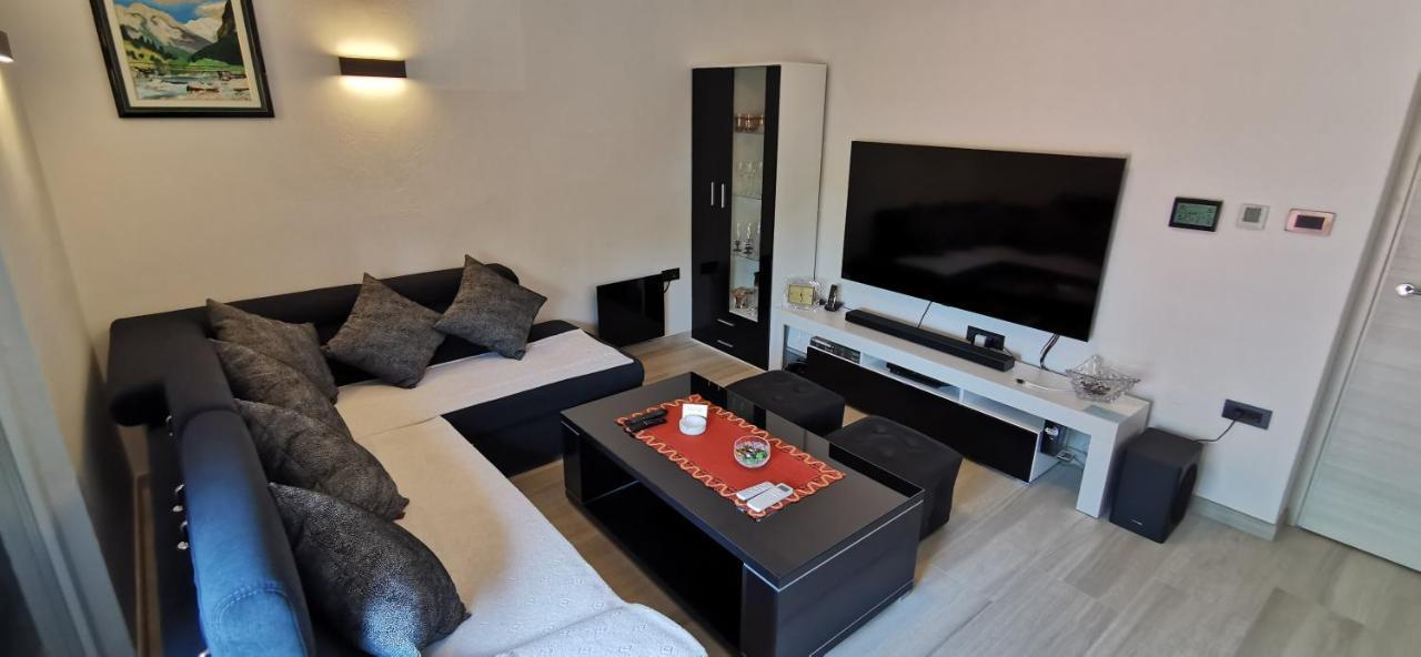 Apartman Perunika Selce Esterno foto
